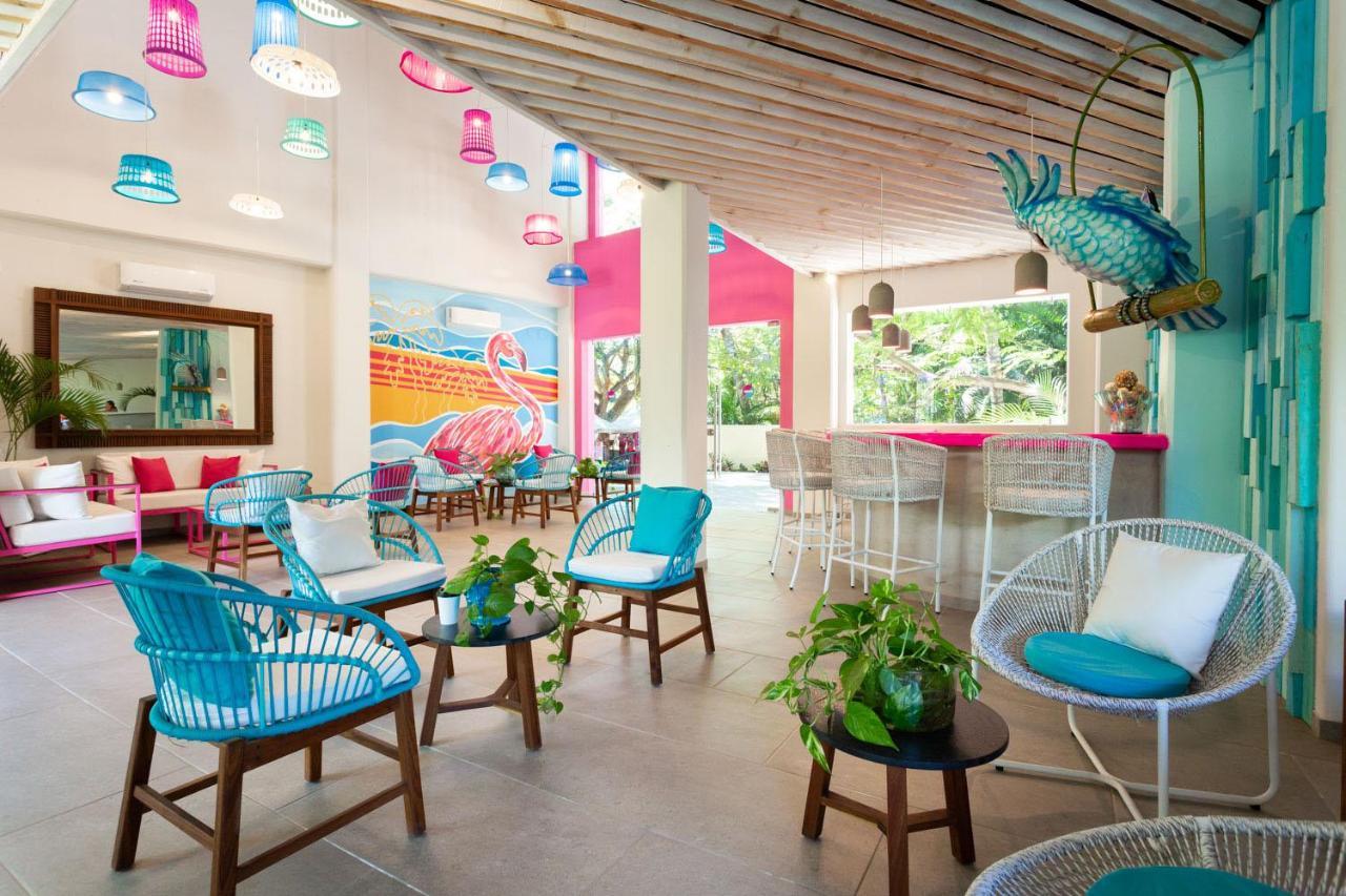 Azulpitaya Beach Front Hotel In 萨尤利塔 外观 照片